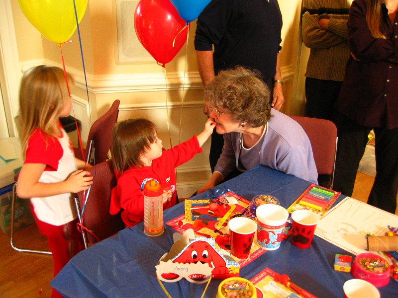 20031130 Jillian bday 20019.JPG